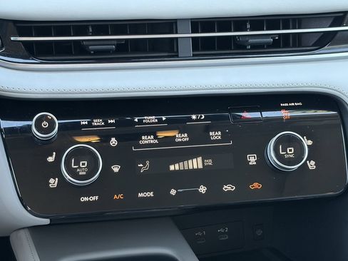 Certified 2026 INFINITI QX60 Luxe FWD image 21