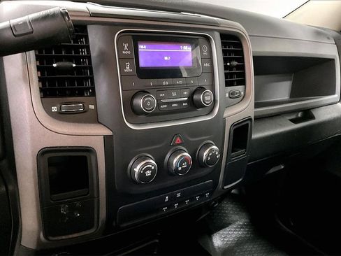 Used 2018 RAM 2500 Tradesman w/ Chrome Appearance Group image 10