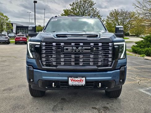 New 2026 GMC Sierra 2500 Denali Ultimate w/ Snow Plow Prep/Camper Package AWD/4WD image 4