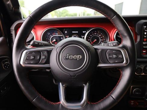 Used 2020 Jeep Wrangler Unlimited Rubicon AWD/4WD image 10