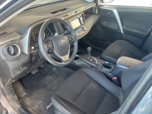 Used 2013 Toyota RAV4 XLE AWD/4WD image 9