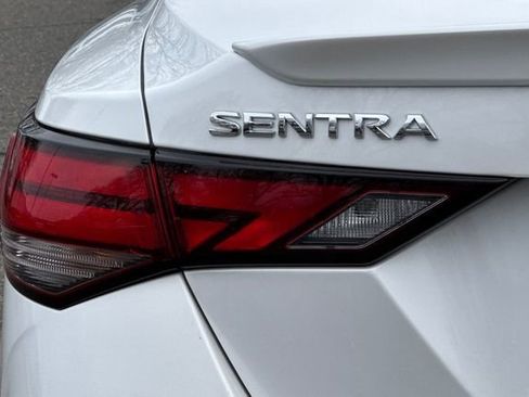 Used 2023 Nissan Sentra SR w/ Electronics Package image 47