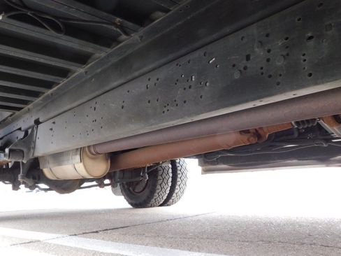 Used 2019 Ford E-450 and Econoline 450 Super Duty image 19