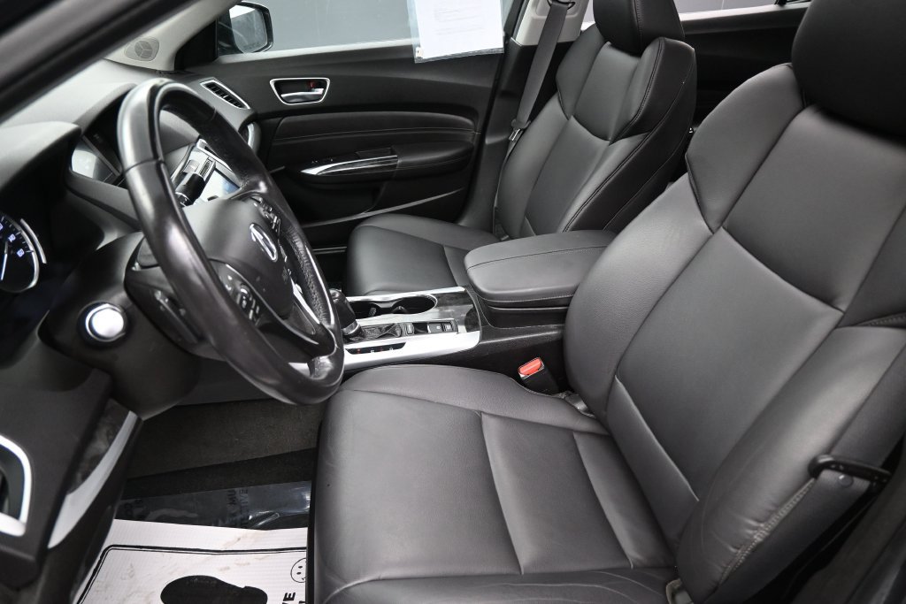 Used 2018 Acura TLX FWD image 19