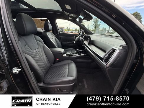 Certified 2025 Kia Sorento SX Prestige AWD/4WD image 34