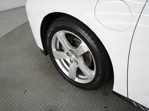 Used 2018 Chevrolet Volt LT FWD image 54