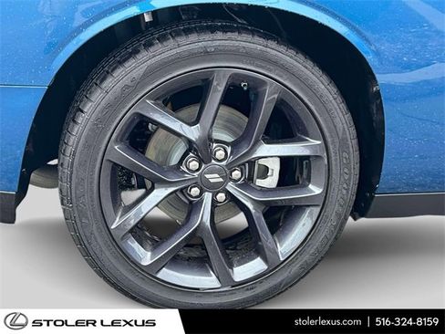 Used 2023 Dodge Challenger R/T w/ Blacktop Package image 10