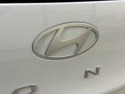 New 2026 Hyundai Kona Limited FWD image 21