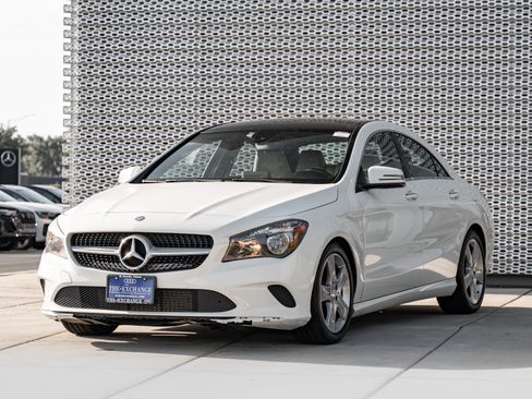 Used 2017 Mercedes-Benz CLA 250 4MATIC image 7