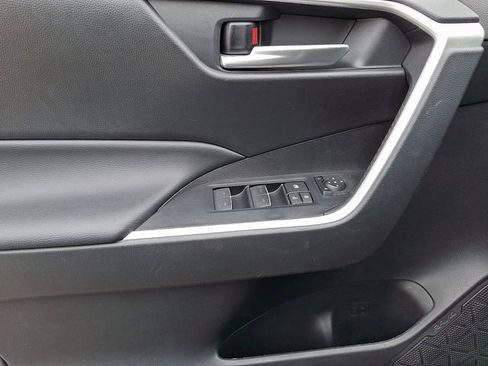 Used 2023 Toyota RAV4 XLE AWD/4WD image 13