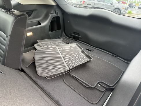 Certified 2022 Ford Edge SEL w/ Convenience Package AWD/4WD image 29
