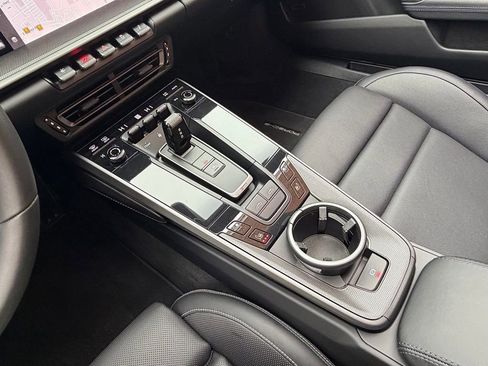 Certified 2024 Porsche 911 Targa 4S image 15