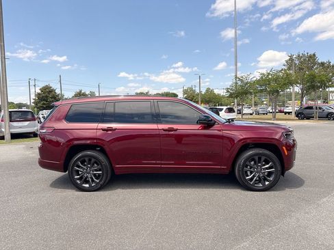 New 2026 Jeep Grand Cherokee L Limited AWD/4WD image 2