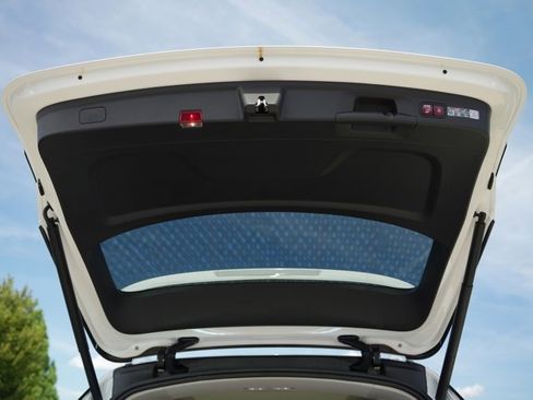 Used 2026 Mercedes-Benz GLE 350 4MATIC image 17