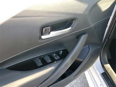 Used 2026 Toyota Corolla SE image 10