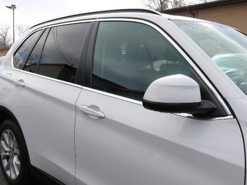 Used 2016 BMW X5 xDrive35i image 9