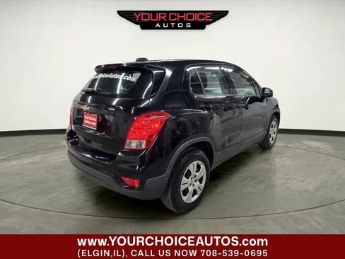 Used 2018 Chevrolet Trax LS FWD image 7