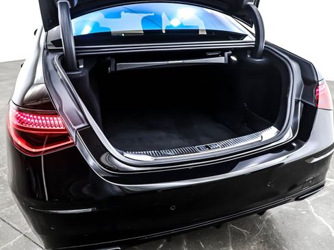 Used 2024 Mercedes-Benz S 580 S 580 4MATIC Sedan image 23