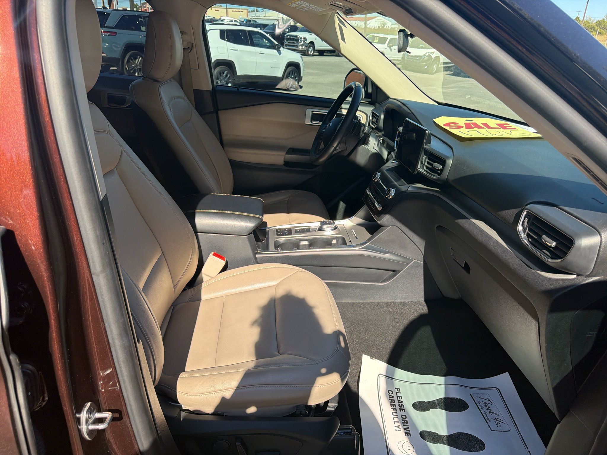 Used 2020 Ford Explorer XLT w/ Equipment Group 202A RWD image 20
