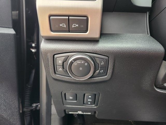 Used 2018 Ford F450 Platinum w/ Platinum Ultimate Package AWD/4WD image 21