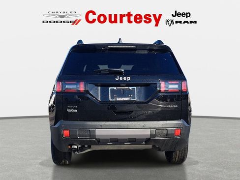 New 2026 Jeep Cherokee Laredo AWD/4WD image 4