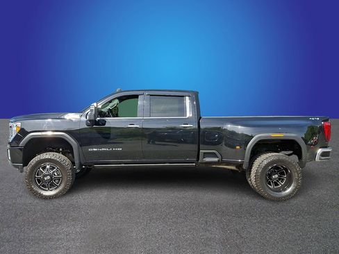 Used 2020 GMC Sierra 3500 Denali w/ Denali Ultimate Package AWD/4WD image 7