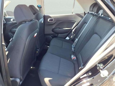 New 2026 Hyundai Venue SE image 10