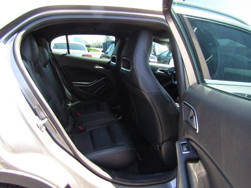 Used 2019 Mercedes-Benz GLA 45 AMG 4MATIC image 25