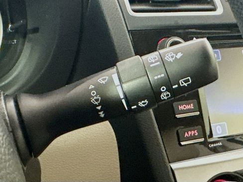 Used 2015 Subaru Crosstrek 2.0i Premium image 13