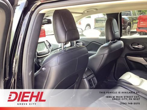 Used 2017 Jeep Cherokee Limited AWD/4WD image 20