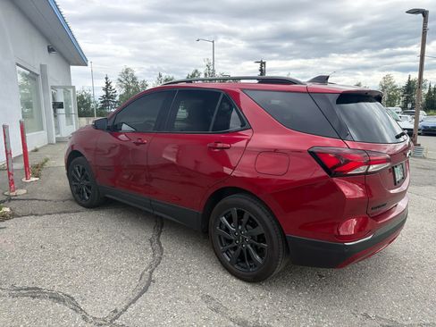 Used 2023 Chevrolet Equinox RS w/ RS Leather Package AWD/4WD image 3