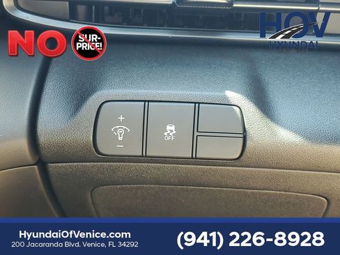 Certified 2025 Hyundai Elantra Sport FWD image 25