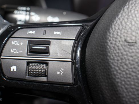 Certified 2024 Honda HR-V EX-L image 26