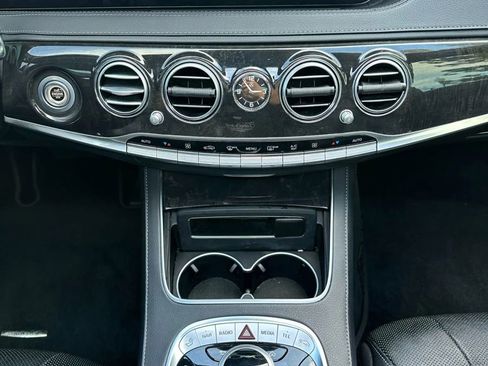 Used 2018 Mercedes-Benz S 450 Sedan image 22