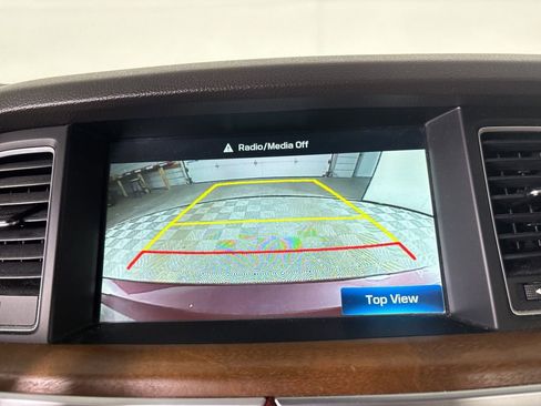 Used 2017 Genesis G80 3.8 w/ Option Group 03 image 19