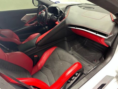 Used 2022 Chevrolet Corvette Stingray Premium Cpe w/ Z51 Performance Package RWD image 14