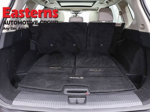 Used 2023 Nissan Rogue SV w/ SV Premium B Package AWD/4WD image 9