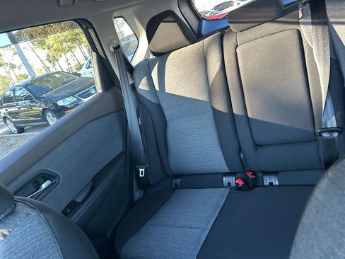 Used 2023 Nissan Rogue SV image 12