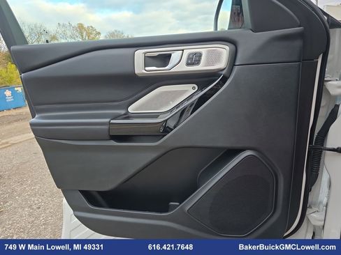 Used 2022 Ford Explorer Platinum w/ Equipment Group 601A image 29