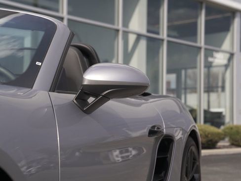 Used 2025 Porsche 718 Boxster image 6