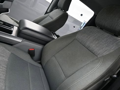 Used 2022 Ford F150 XLT image 9