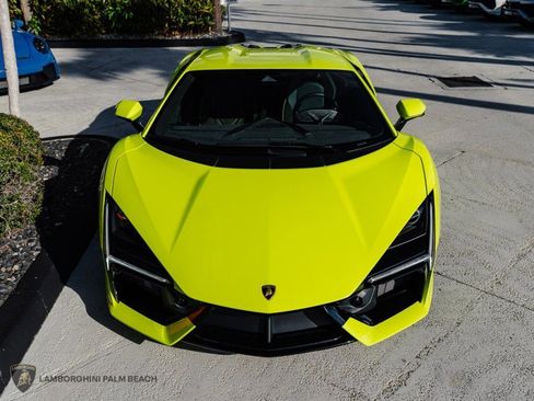 Used 2025 Lamborghini Revuelto AWD/4WD image 5