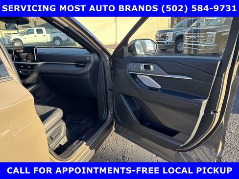 New 2026 Ford Explorer ST w/ Sun And Sound Package image 18