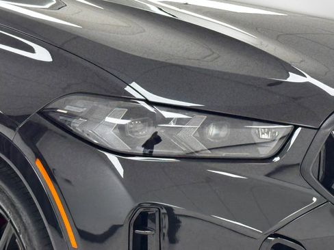 Used 2024 BMW X6 xDrive40i w/ Premium Package image 28