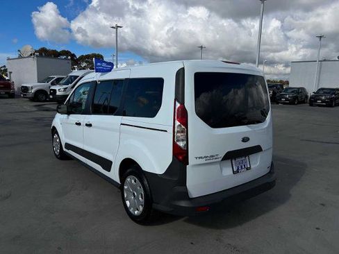 Certified 2017 Ford Transit Connect XL image 3