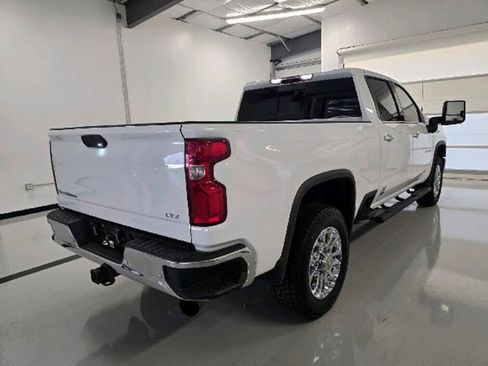 Used 2024 Chevrolet Silverado 2500 LTZ w/ LTZ Plus Package AWD/4WD image 10