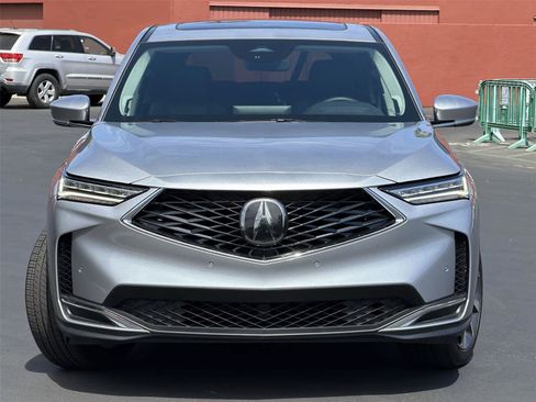 Certified 2026 Acura MDX w/ Technology Package AWD/4WD image 7