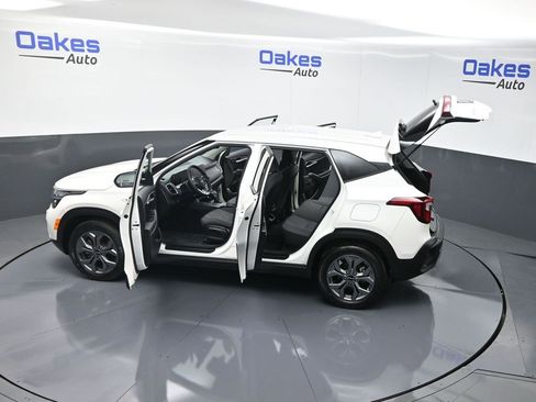 Certified 2024 Kia Seltos LX image 57