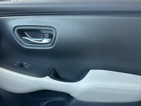 New 2027 Honda HR-V LX image 19
