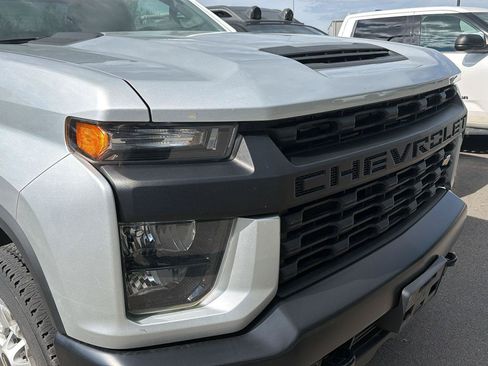 Used 2020 Chevrolet Silverado 2500 W/T w/ WT Convenience Package AWD/4WD image 4